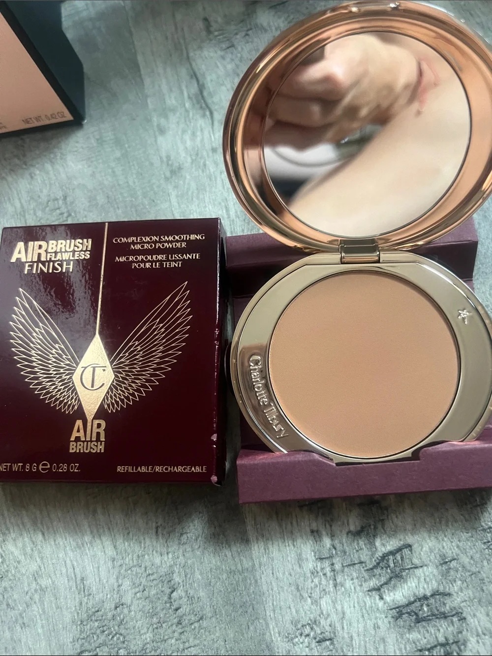 Charlotte Tilbury Airbrush Flawless Finish Micro Powder - Burgundy and Gold